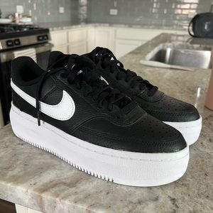 Nike platform shoes